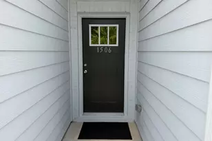 1506 Aralynn Ct, Conyers, GA 30013 - Photo 2