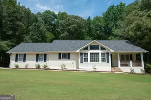 60 Carriage Gate Dr, Sharpsburg, GA 30277 - Photo 2