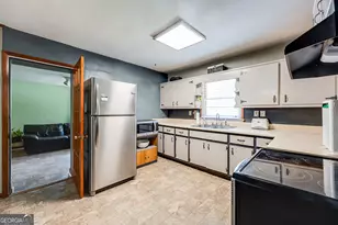 1709 Lee St, Decatur, GA 30035 - Photo 12