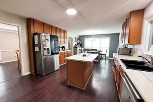 1890 Dovonshire Rd S W, Marietta, GA 30064 - Photo 8