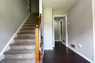 1890 Dovonshire Rd S W, Marietta, GA 30064 - Photo 2