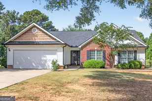 800 Custom Ln, Winder, GA 30680 - Photo 1