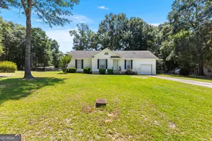 101 Addison Ln, Perry, GA 31069 - Photo 2