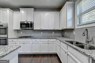 3860 Grandview Manor Dr, Cumming, GA 30028 - Photo 14