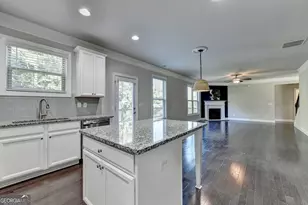 3860 Grandview Manor Dr, Cumming, GA 30028 - Photo 16