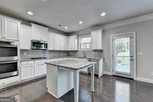 3860 Grandview Manor Dr, Cumming, GA 30028 - Photo 12