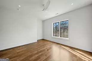 469 Emily Reed Ln, Atlanta, GA 30342 - Photo 44