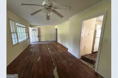 780 North Avenue, Forest Park, GA 30297 - Photo 10