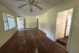 780 North Ave, Forest Park, GA 30297 - Photo 10