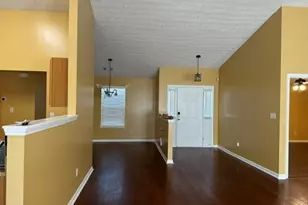 3537 Saddle Creek Ln, Ellenwood, GA 30294 - Photo 2