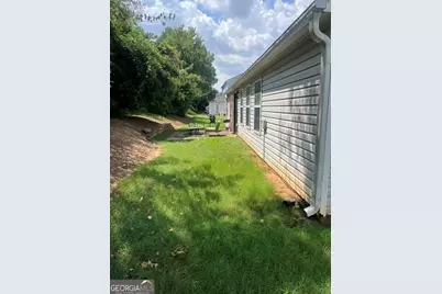 3537 Saddle Creek Lane, Ellenwood, GA 30294 - Photo 12