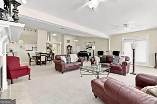 209 Collierstown Way, Peachtree City, GA 30269 - Photo 18