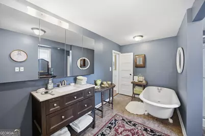 302 E Villanow Street, Lafayette, GA 30728 - Photo 18