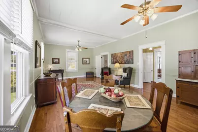 302 E Villanow Street, Lafayette, GA 30728 - Photo 12