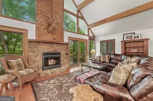 83 Hilltop Cir, Clarkesville, GA 30523 - Photo 4