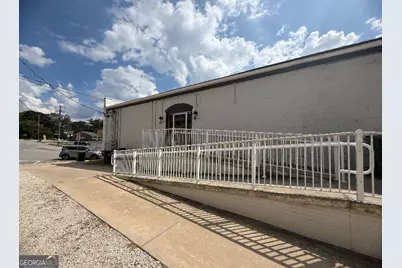 86 S Forest Avenue #D, Hartwell, GA 30643 - Photo 2