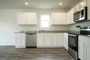 624 Canal St, Jefferson, GA 30549 - Photo 12