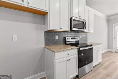 24 Richardson Street #C, Winder, GA 30680 - Photo 12