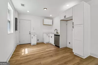 1355 Graymont Drive SW, Atlanta, GA 30310 - Photo 8