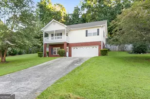 35 Clara Bell Dr, Cleveland, GA 30528 - Photo 2