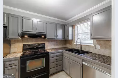 1688 Prince Avenue #505, Athens, GA 30606 - Photo 4