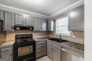 1688 Prince Ave, Athens, GA 30606 - Photo 4