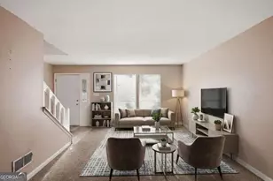 1001 Chapman Ln, Stone Mountain, GA 30088 - Photo 2