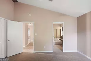 1001 Chapman Ln, Stone Mountain, GA 30088 - Photo 22