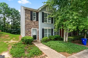 5619 Union Pointe Dr, Union City, GA 30291 - Photo 2