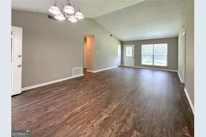 813 Post Oak Circle, Lawrenceville, GA 30046 - Photo 8
