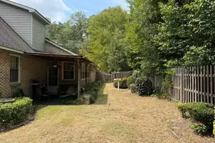 324 Lumpkin St, Thomson, GA 30824 - Photo 16