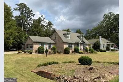 324 Lumpkin Street, Thomson, GA 30824 - Photo 1