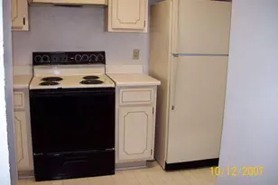 910 Brett Dr, Hinesville, GA 31313 - Photo 2