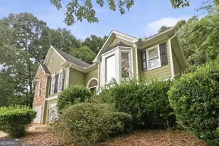 367 Crestview Dr, Dallas, GA 30157 - Photo 2