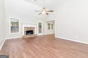 367 Crestview Dr, Dallas, GA 30157 - Photo 4