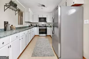 102 Evelyn Dr, Centerville, GA 31028 - Photo 8