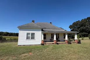 948 Parham Town Rd, Bowman, GA 30624 - Photo 16
