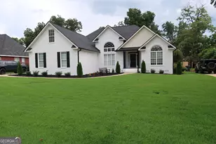 207 Brookewater Ln, Perry, GA 31069 - Photo 2