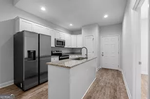 107 Lenox Cir, Lagrange, GA 30241 - Photo 8