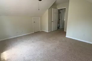 303 Holly Ct, Kingsland, GA 31548 - Photo 10