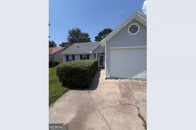 303 Holly Court, Kingsland, GA 31548 - Photo 1