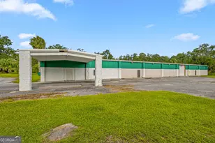 3811 Darien Hwy, Brunswick, GA 31525 - Photo 1