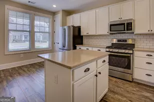 208 Silver Maple Ct, Peachtree City, GA 30269 - Photo 16