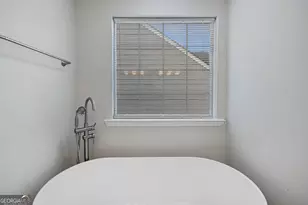 695 Durham Ridge Dr NW, Lilburn, GA 30047 - Photo 16
