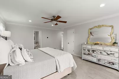 6350 N Hampton Drive, Sandy Springs, GA 30328 - Photo 38