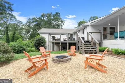 6350 N Hampton Drive, Sandy Springs, GA 30328 - Photo 6