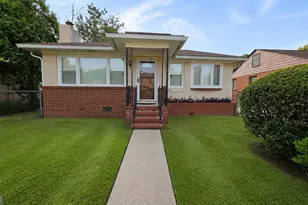 916 Carver St, Savannah, GA 31415 - Photo 2