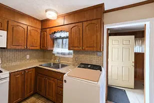 916 Carver St, Savannah, GA 31415 - Photo 46