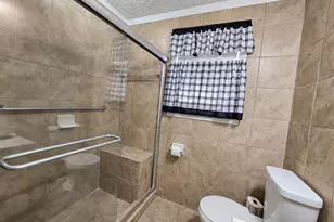 916 Carver St, Savannah, GA 31415 - Photo 28