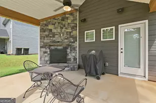 14 Pinehaven Dr, Newnan, GA 30265 - Photo 84